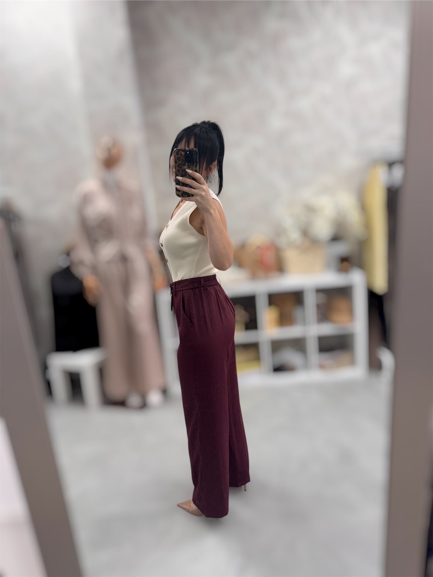 Pantalón Satinado Burdeos