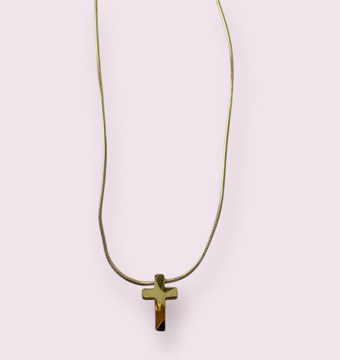 COLLAR CRUZ ACERO